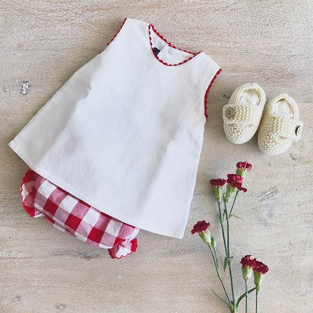Oh la la! Too cute!
#red #vichy #gingham #summer #baby #BabiesAreBabies #collection #beach #cotton #european #style #fashion #kidsfashion #Handmade #MadeInSpain #melbourne #RowingAndCo