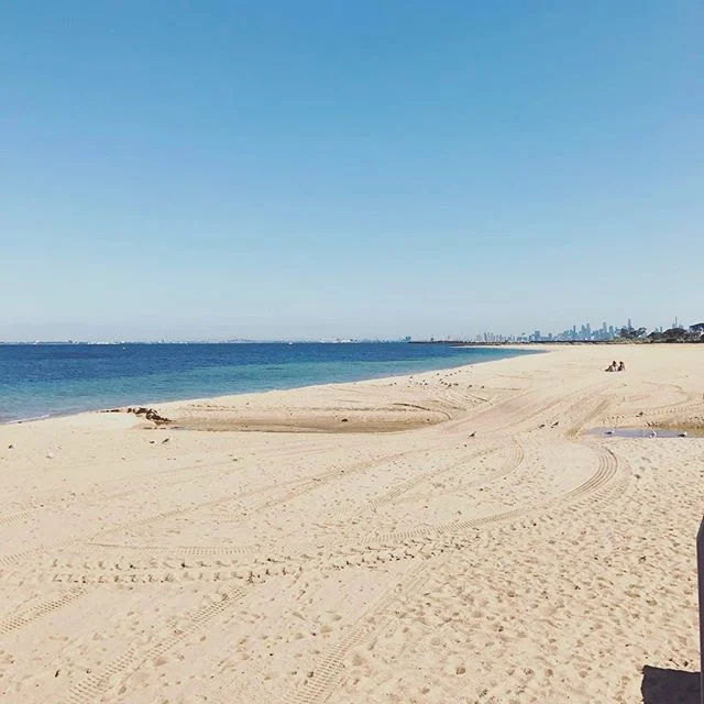 Morning walk πΆπΌββοΈπΆπΌββοΈπΆπΌββοΈ #brighton #beach #summer #baby #kids #swimwear #MadeInAustralia #melbourne #RowingAndCo