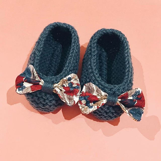 Thinking about selling these cute shoes for babies ππ. If you are interested, do not hesitate to contact us!
#babies #wool #knitting #handmade #melbourne #BabiesAreBabies #flats #shoes #New #european #style #clothing #collection #RowingAndCo