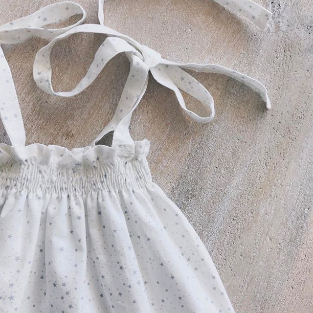 Thousand of stars β¨β¨β¨ #summer #beach #stars #girl #baby #collection #delicate #BabiesAreBabies #love #european #style #handmade #MadeInSpain #melbourne #details #clothing #fashion #kidsfashion #RowingAndCo