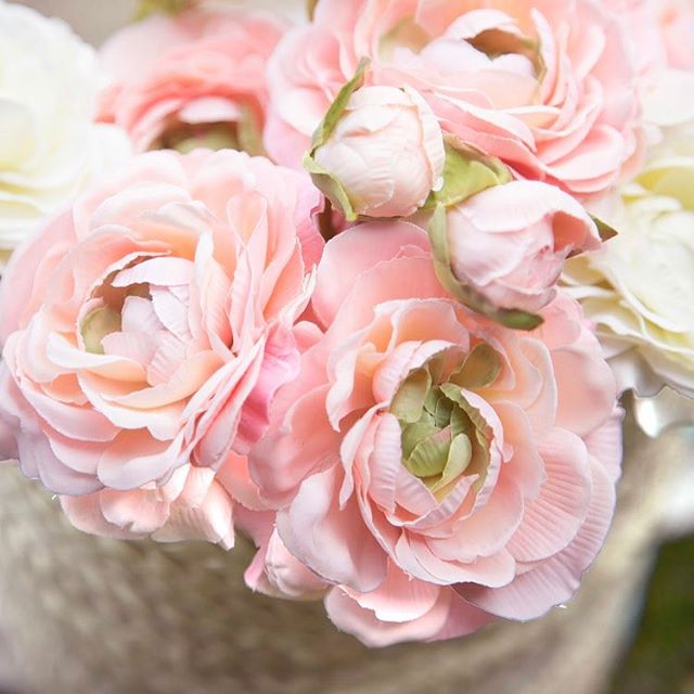 Happy Friday!
#friyay #friday #mode #happy #weekend #pink #flowers