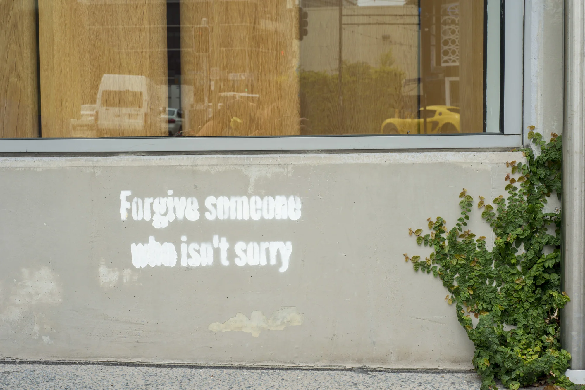 A little note from the world that never goes astray