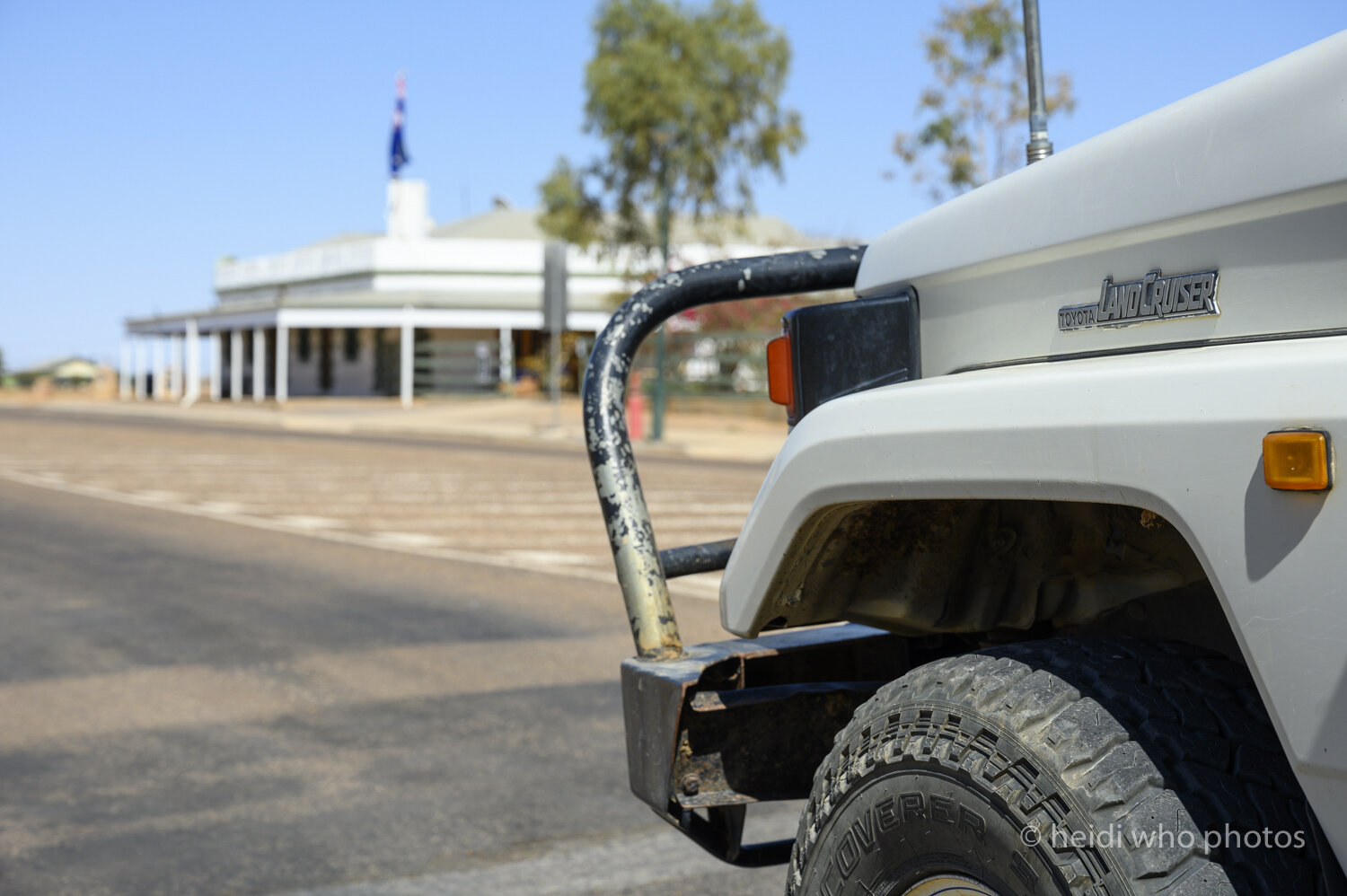 Birdsville1019-580.jpg