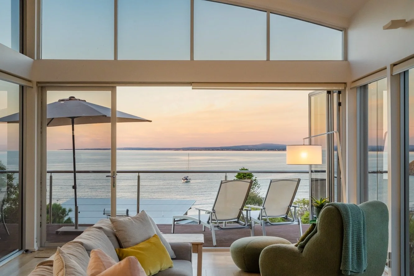 Who&rsquo;s coming with me? I loved photographing this and can't wait to stay there. 

@ocshortstays - Panorama House

Btw&hellip; I&rsquo;ve created some amazing accommodation photography packages. DM me if you would like me to send you the info.