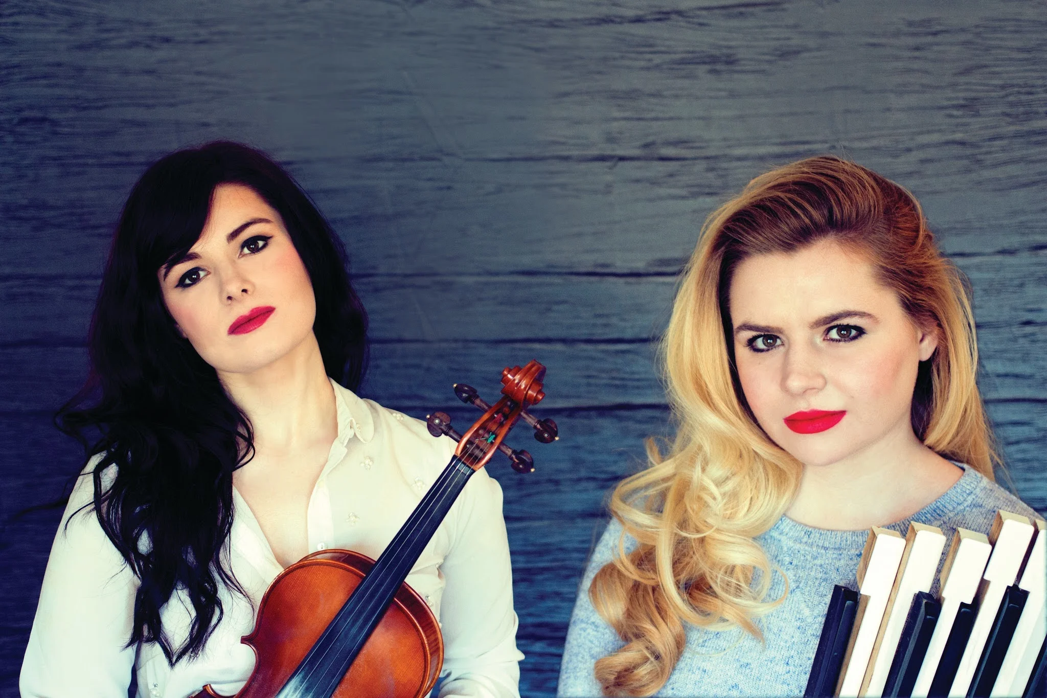 cassie-and-maggie-promo - foto RyanMacDonald.jpg