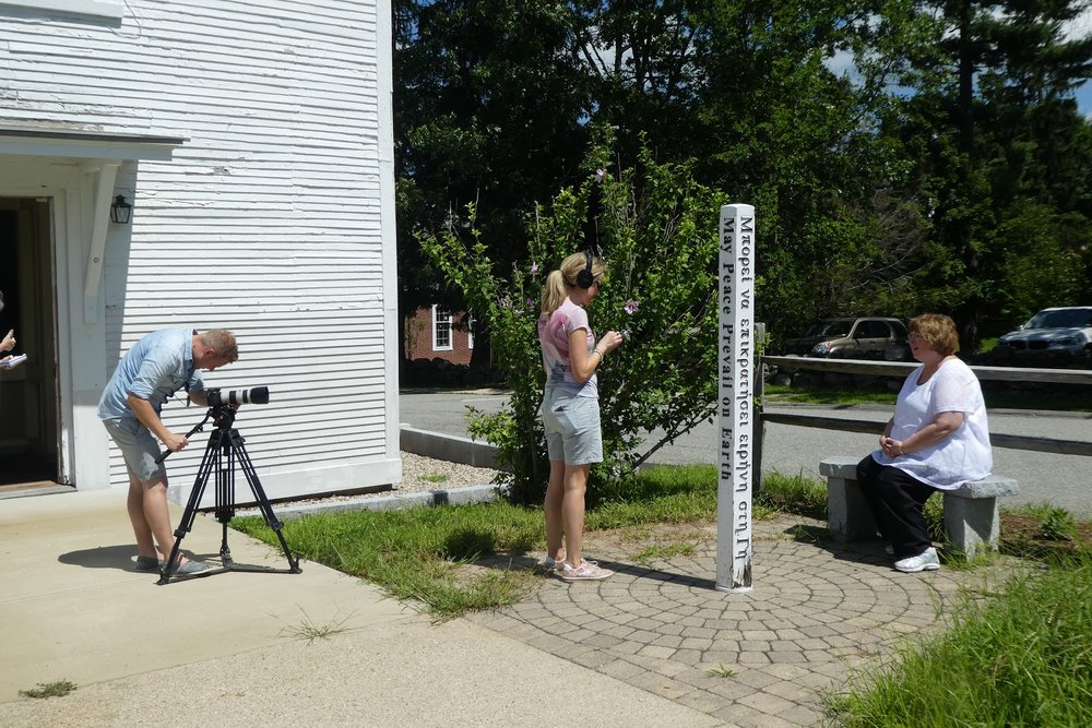  Heather Rojo, author of the Nutfield Genealogy blog (photo sourced from Heather Rojo). 