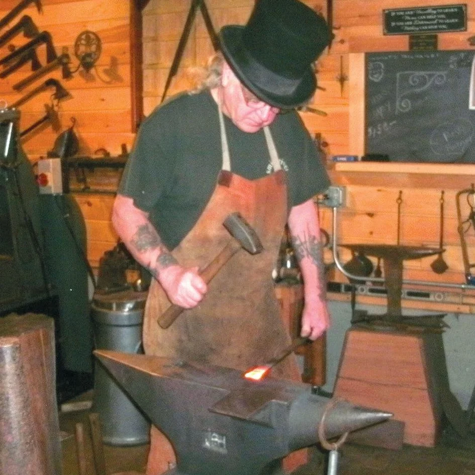 Richard Wright, blacksmith. Photo from: https://www.sentinelsource.com/elf/by_hand_by_hobby/fire-hammer/article_771098d0-3c60-11e9-ab00-3fdb821731e1.html