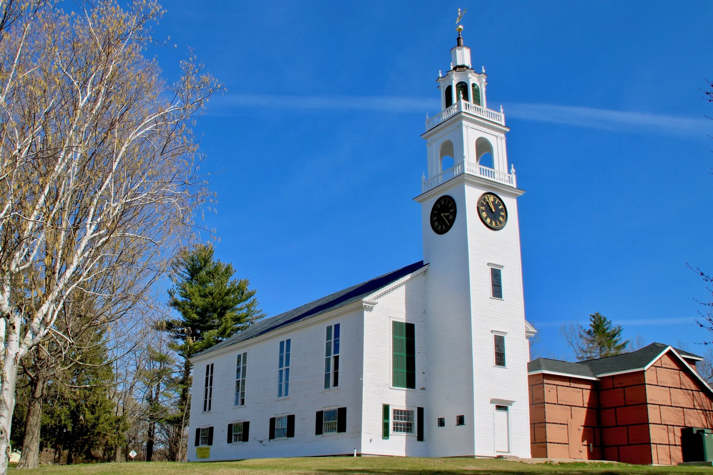 First Parish Preserves Historic East Derry Meetinghouse Steeple with Funding from LCHIP Grants