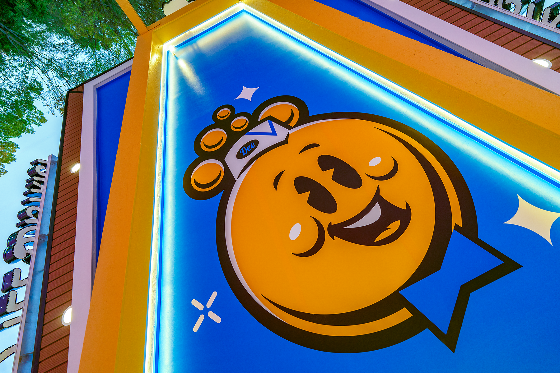 dee2.png