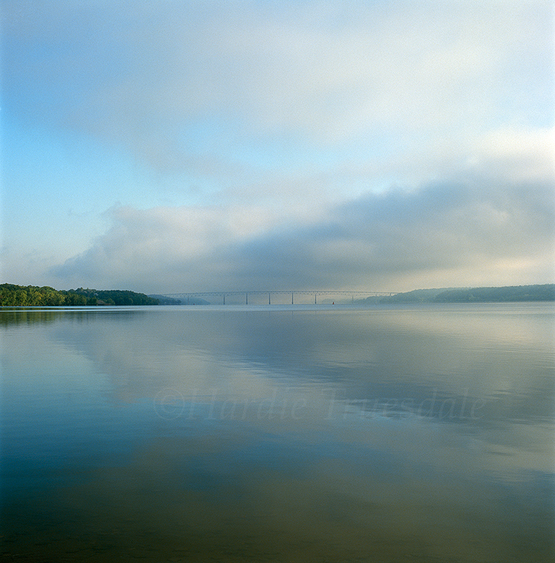  Hr#201 "Sky Meets Water, Hudson River"   