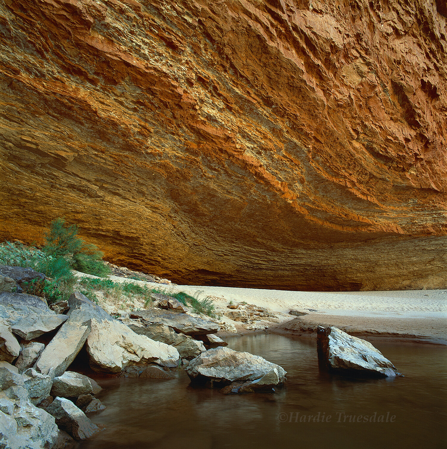 AZ#82 Redwall Cavern, Mile 32, Colorado River