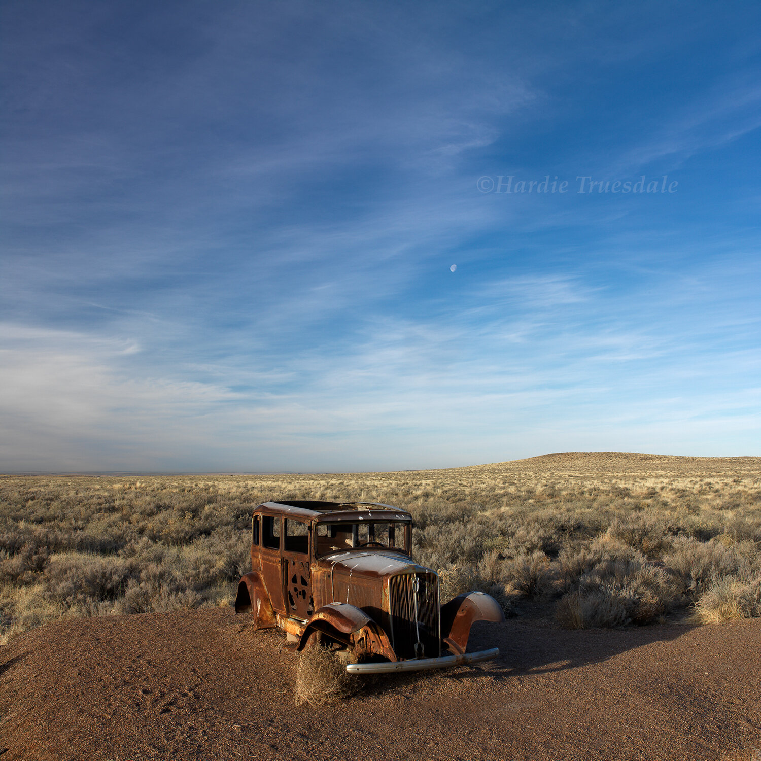 AZ#111 Abandoned, Painted Desert, Petrified Forest National Park