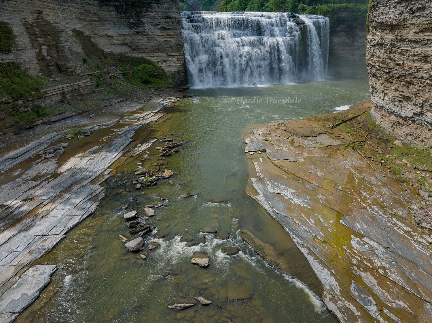 WNY#103 Sedimentary Layers & Middle Falls, Letchworth State Park