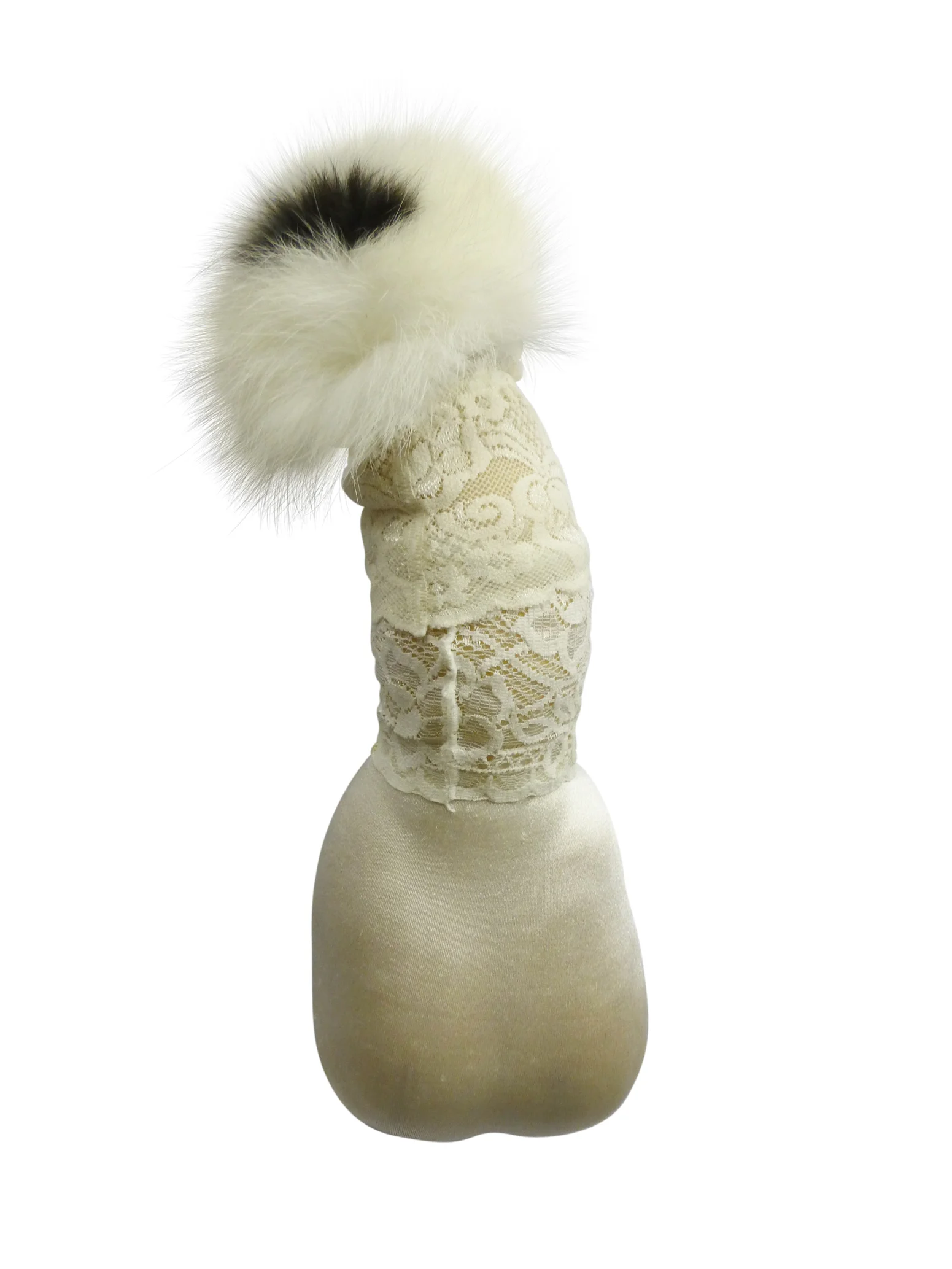 Nr.4, Nylons, sheep`s wool, rabbit fur, 27x6x6 cm