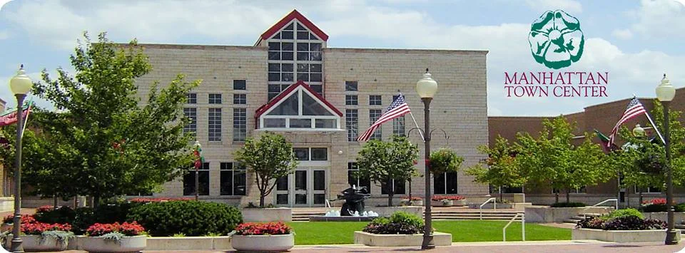 manhattan town center.jpg