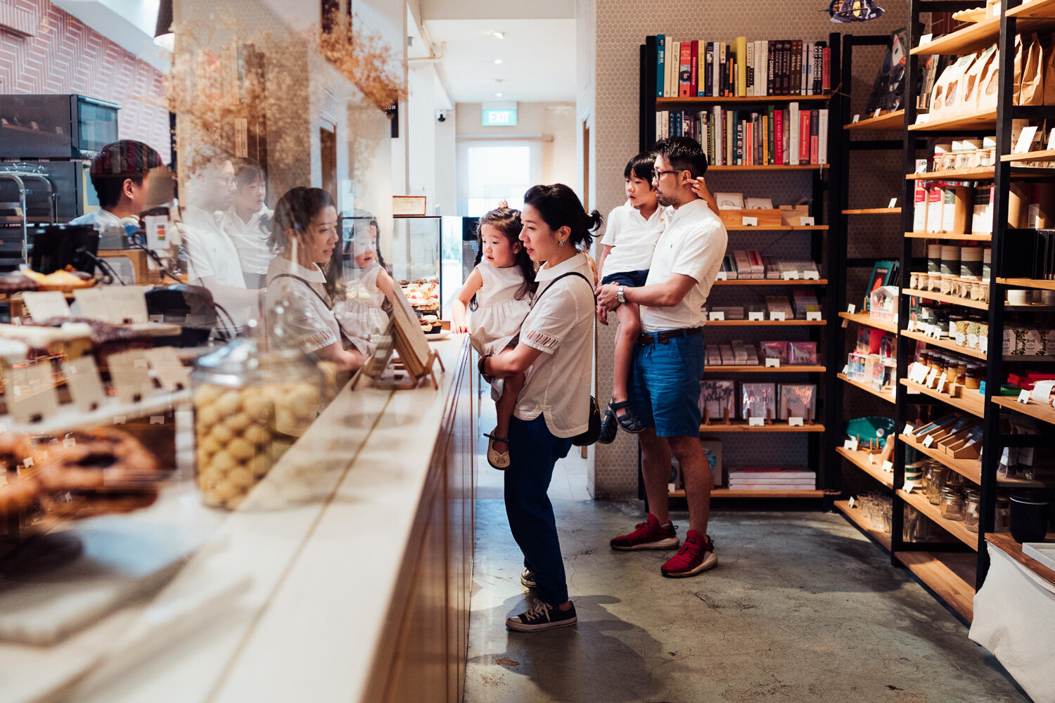 Kwongs 2019 Red Bus Photography Singapore Family Photographer-1.jpg