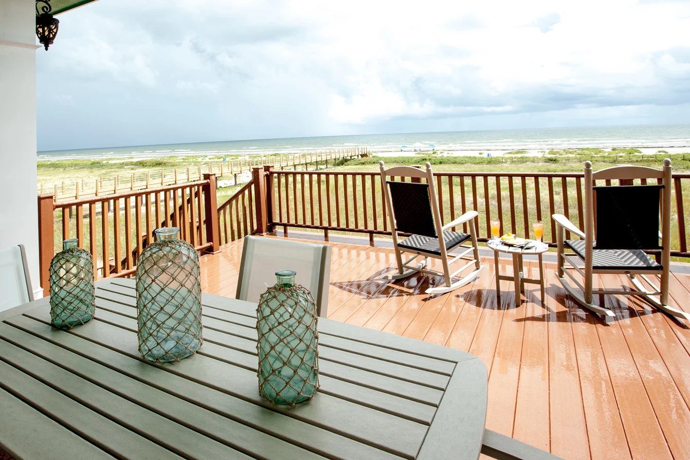 deck&bottles_web.jpg