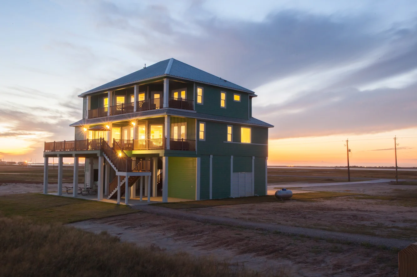 exterior8_web.jpg