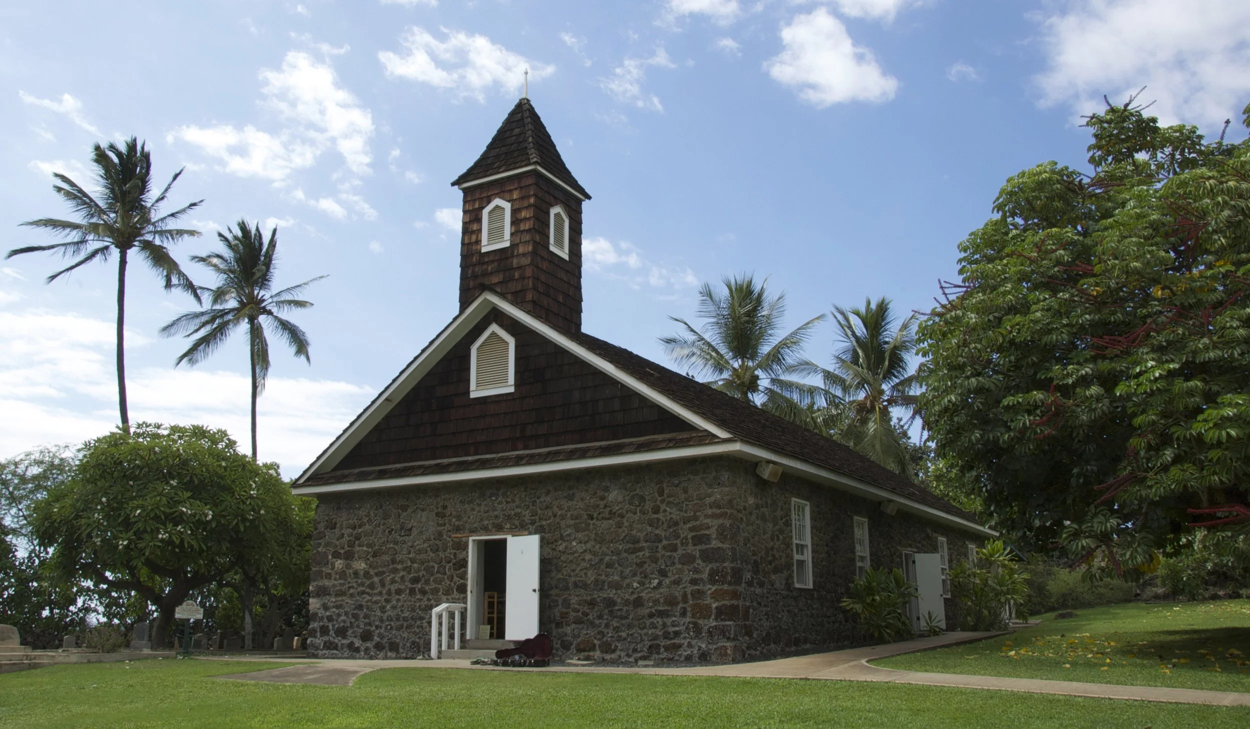 Keawala'i Church, Makena
Photo: John Olson