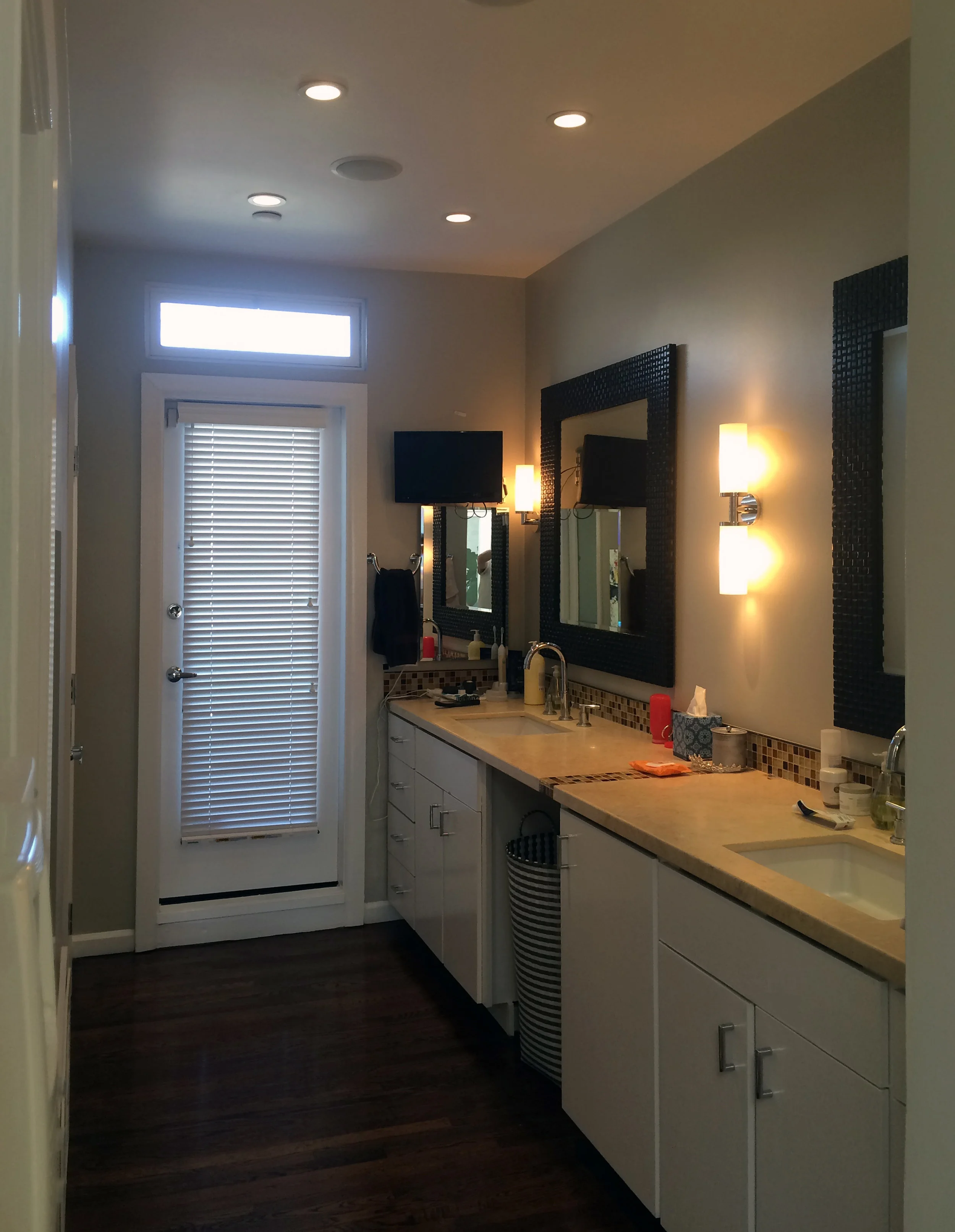 MASTER BATH - BEFORE