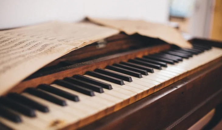 hymns-730x430.jpg