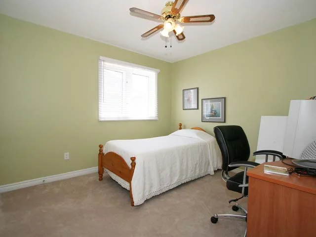 bed3.jpg