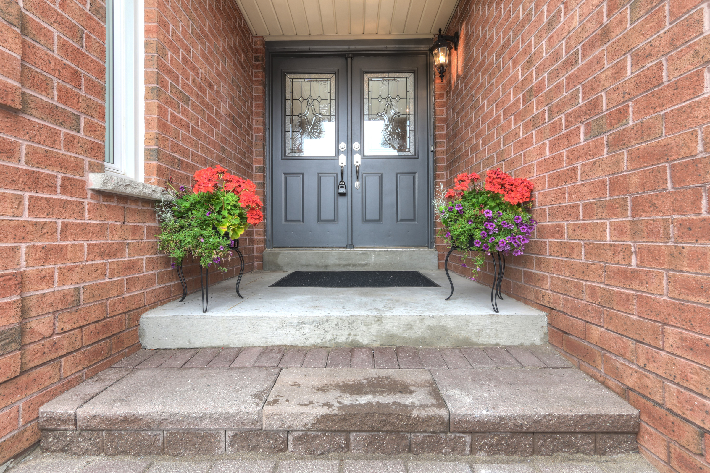 64 Silverbirch Pl-7.jpg