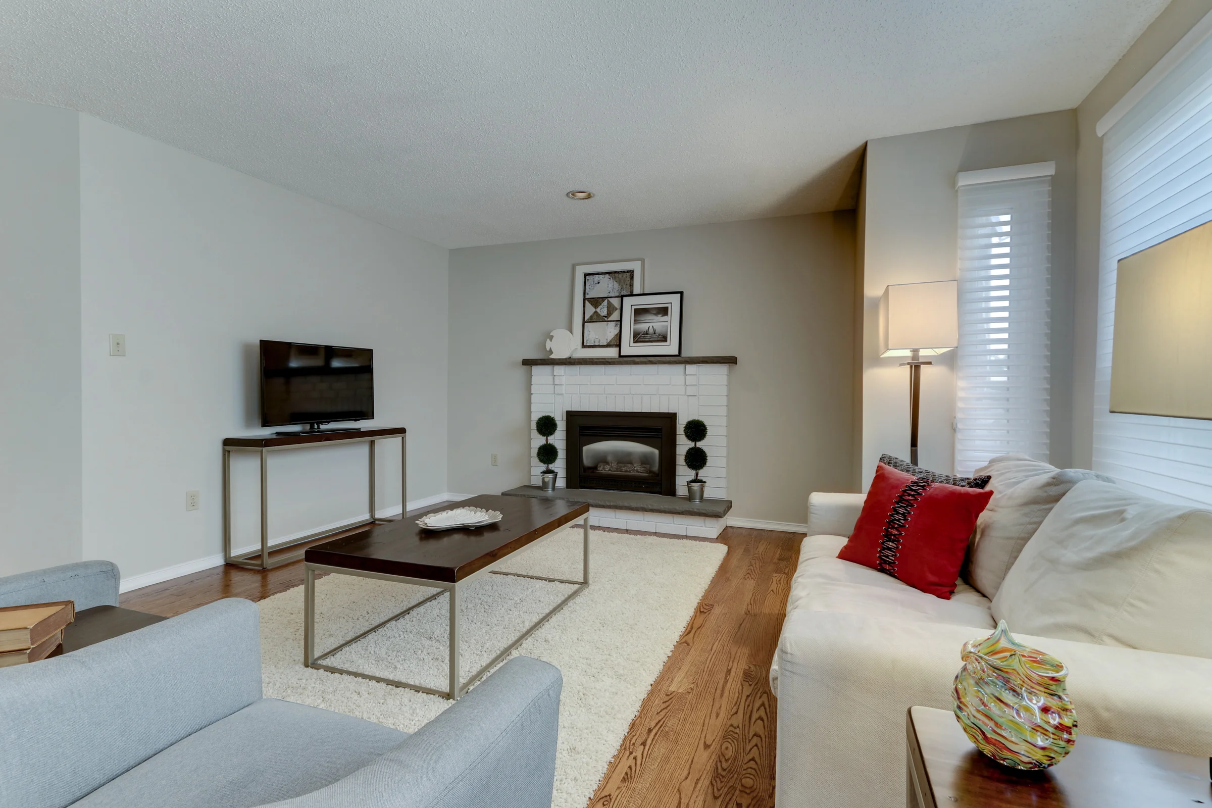 64 Silverbirch Pl-32.jpg