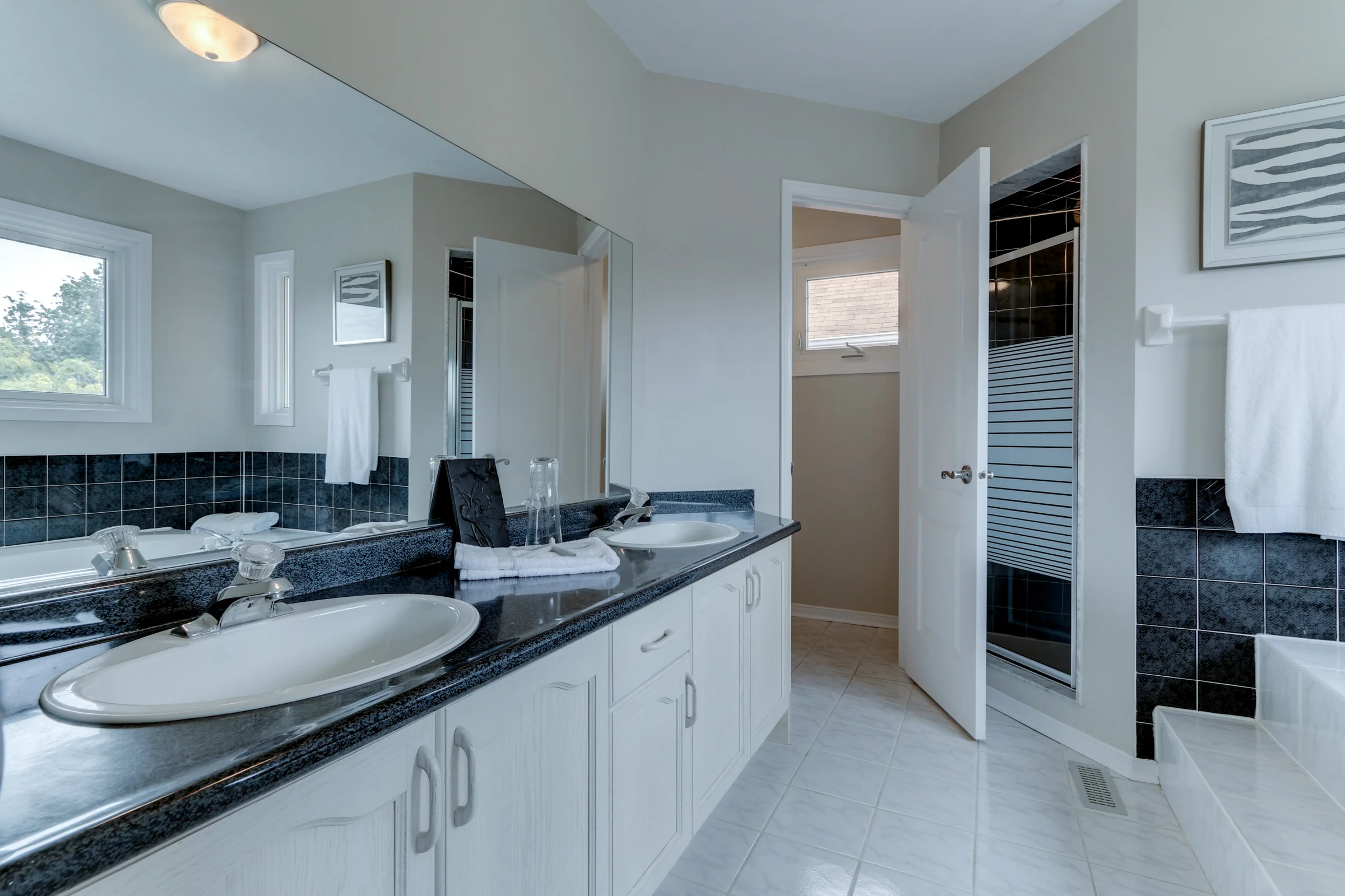 64 Silverbirch Pl-53.jpg