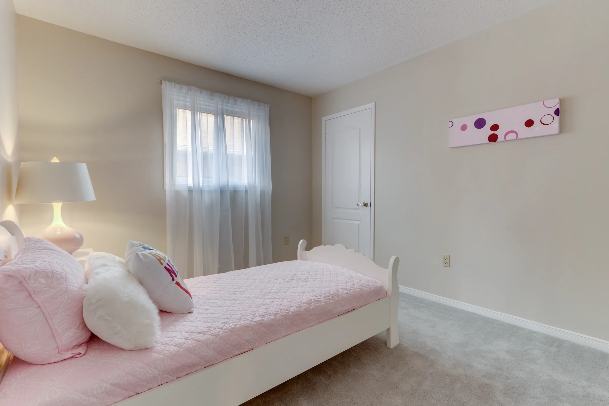 64 Silverbirch Pl-44.jpg