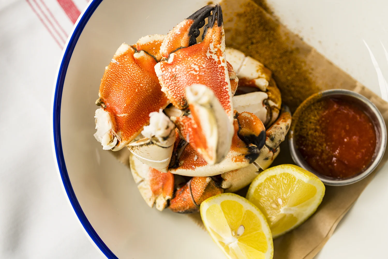 CHILLED CRAB CLAWS