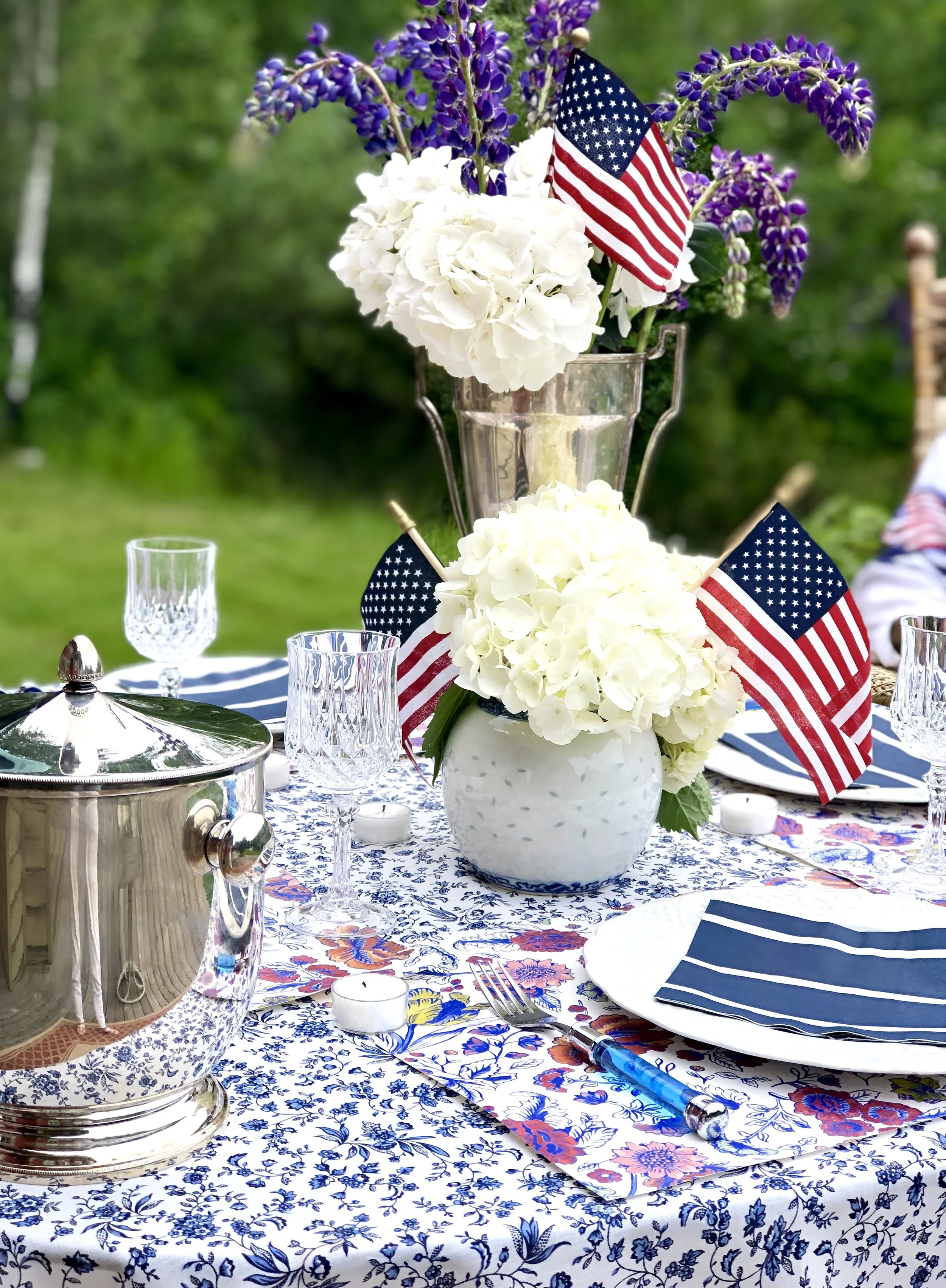 Lacelliese King Tablescape Tips
