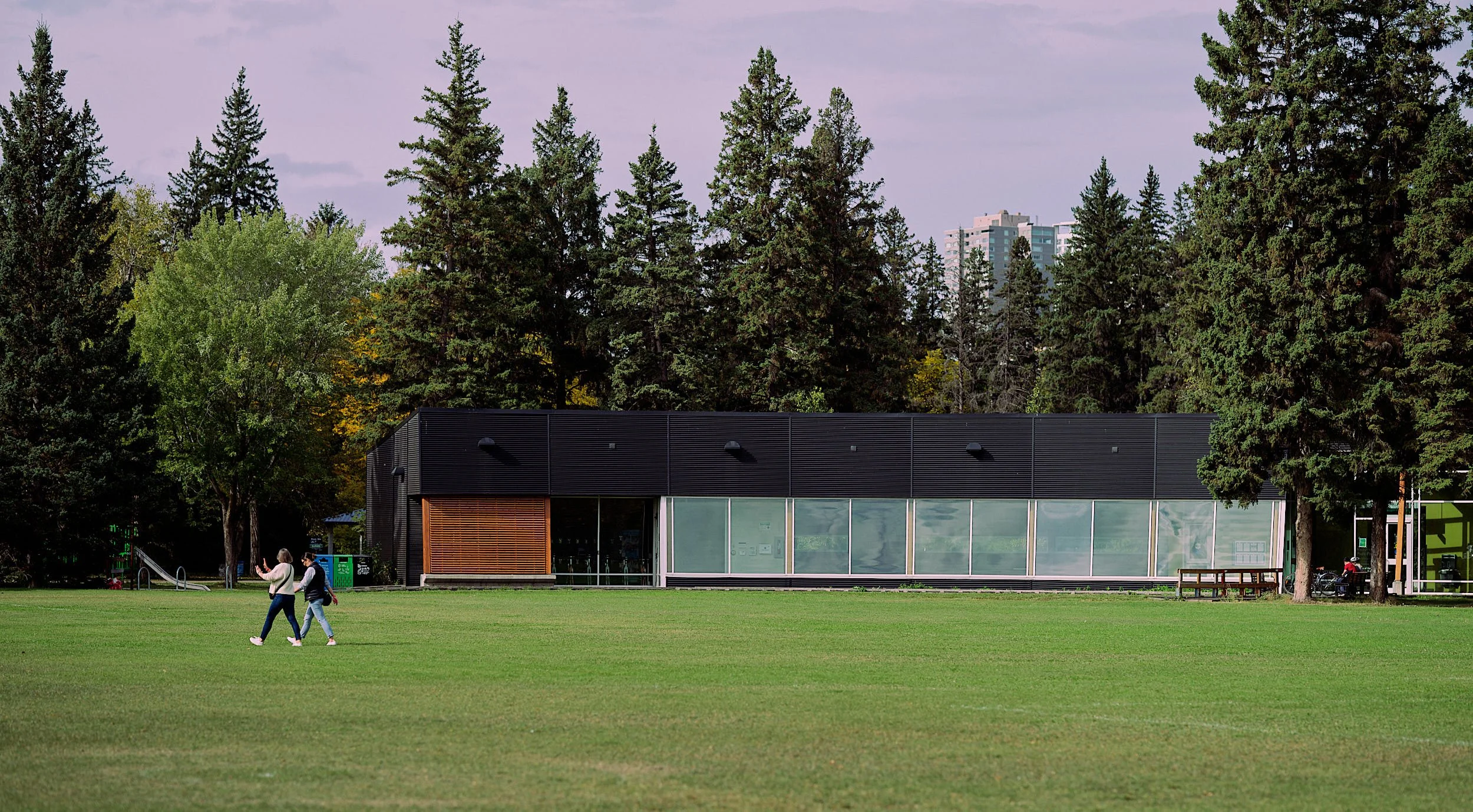 RHAD-VICTORIA PARK YEG-00406.jpg