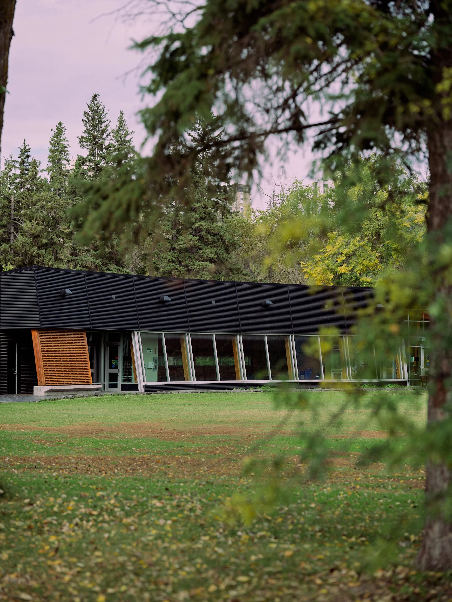RHAD-VICTORIA PARK YEG-00400.jpg