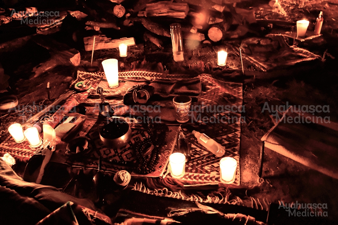 Altar 2.jpg