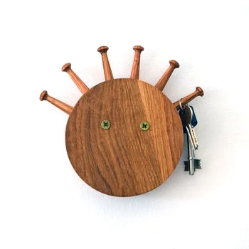 normal_mad-hair-day-key-rack.jpg