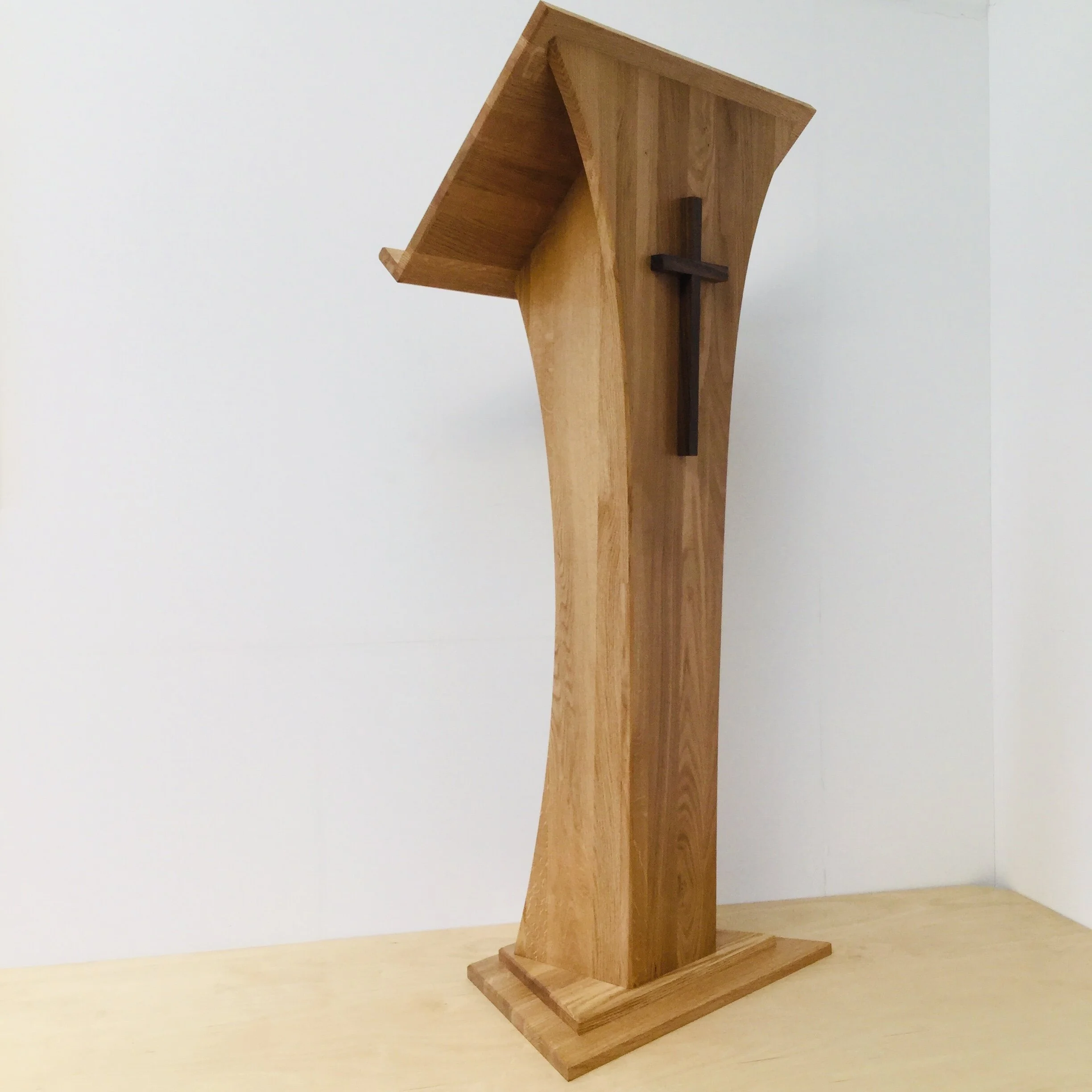 #Bespoke #Church #Lectern for St Andrews Church