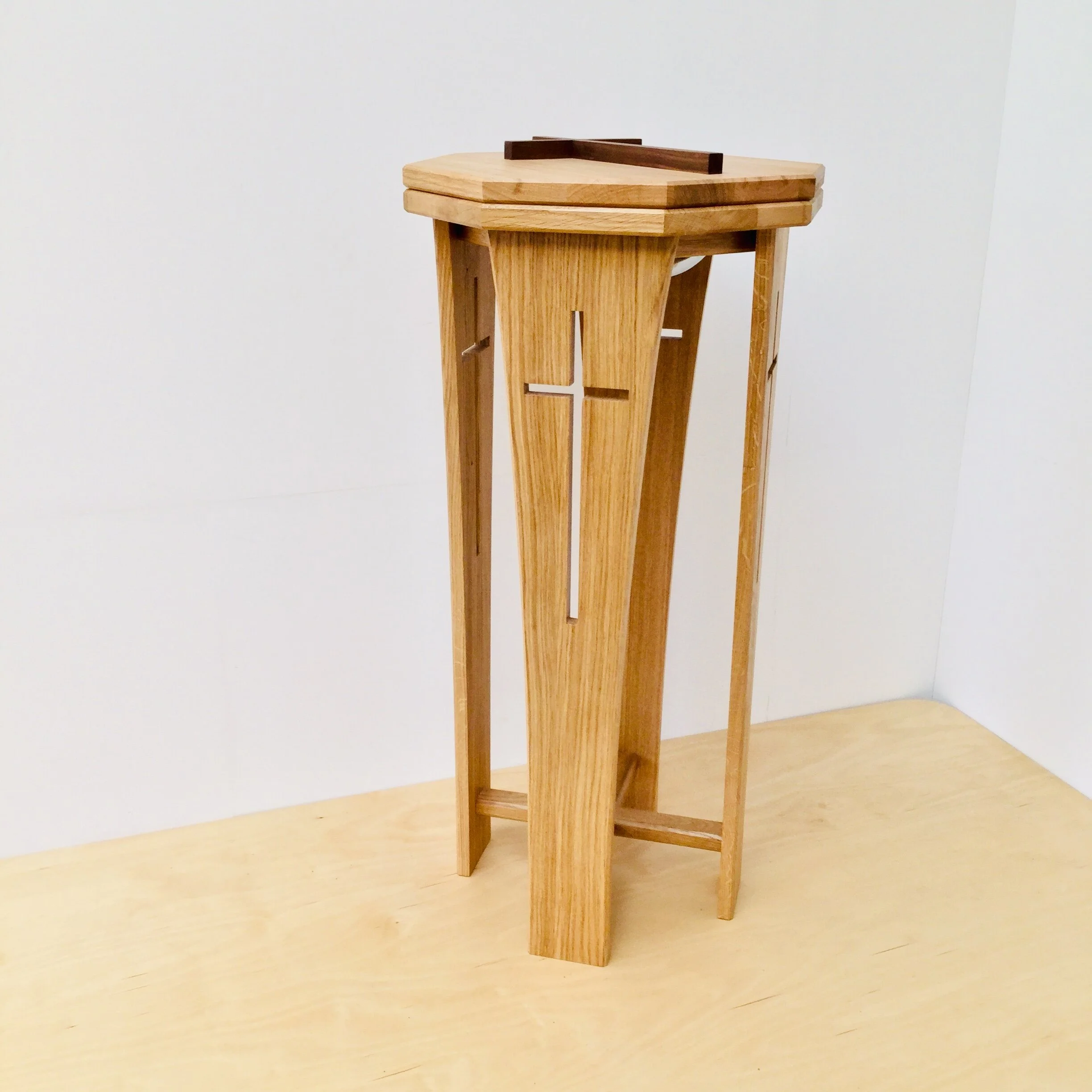#Bespoke #ChurchFont #design for St Andrews Church