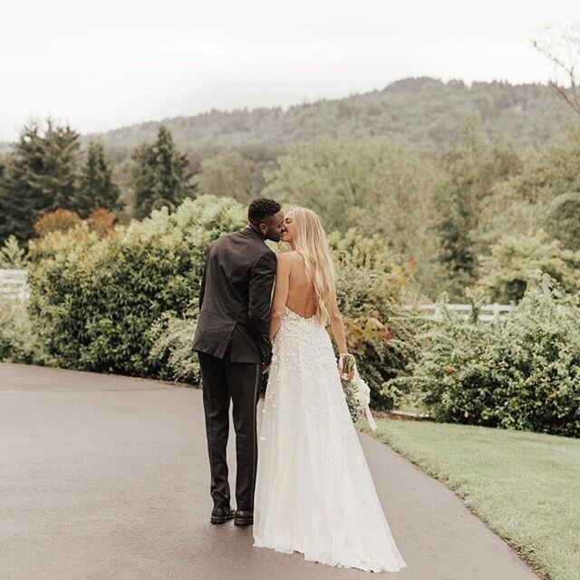 How TDT brides celebrate -&gt; Seeing our real brides still have &ldquo;the best day ever&rdquo; in the middle of a pandemic is BEAUTIFUL ✨ Our Seattle bride Kristi wore the most romantic, blush, and floral @alexandragrecco dress. The couple and thei