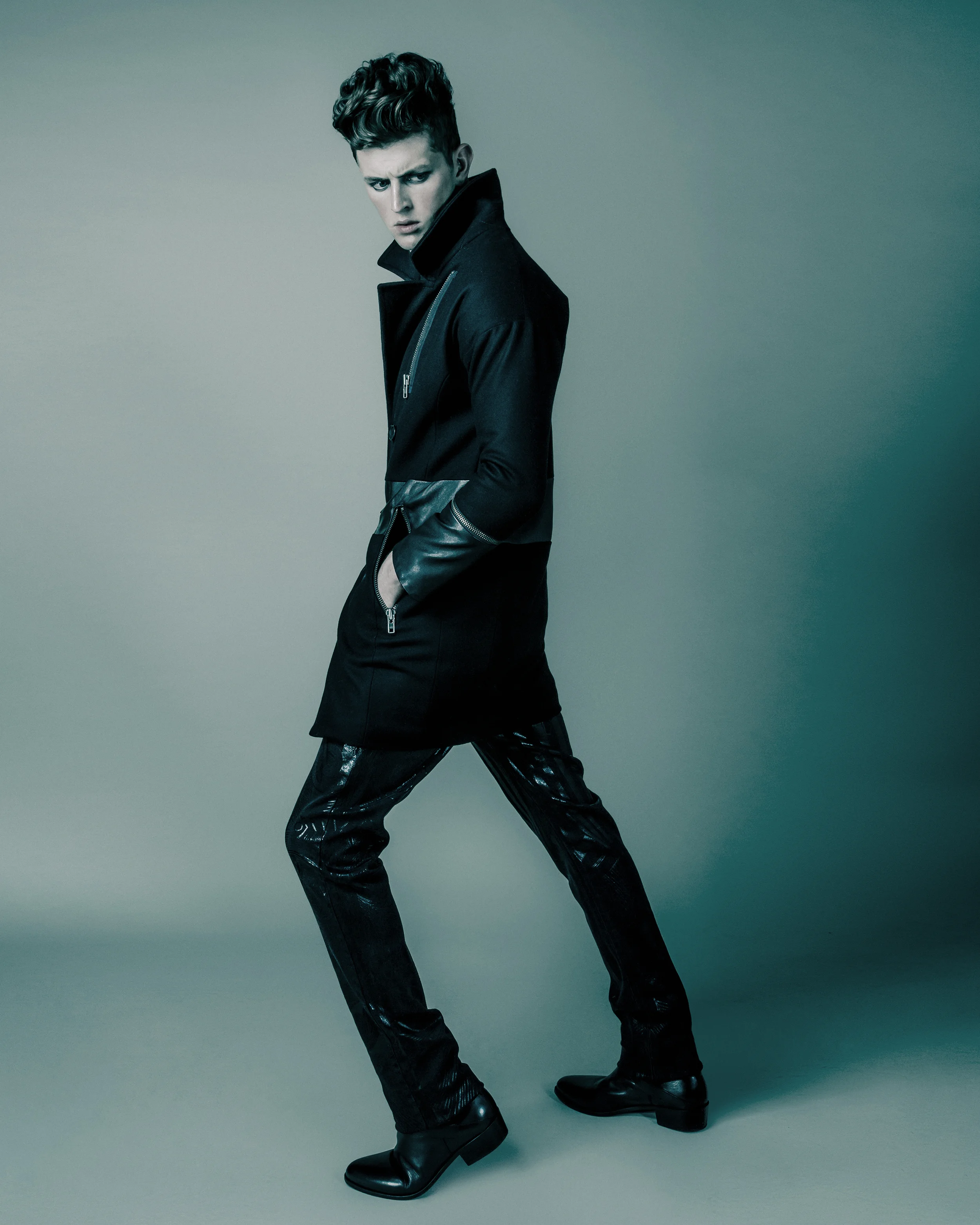 LIVID HOMMES - Wonderland-29A.jpg