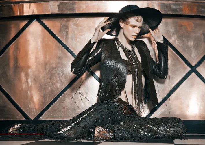 Feat_Fashion_MAY2011_final-2C.jpg