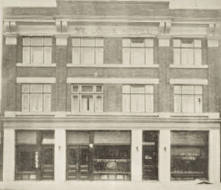 St. Louis Hotel (ca. 1940s). Photo courtesy of Glenbow Museum Archives.