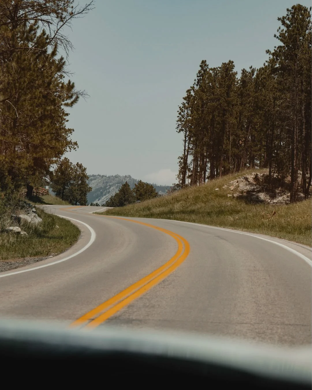 Different roads, lights, textures, and shadows, but the passion for exploring and capturing images remains unchanged. Lofoten keeps finding its way back into my mind.

@lexarmemory @alexstrohl 

#StrohlxLexar2