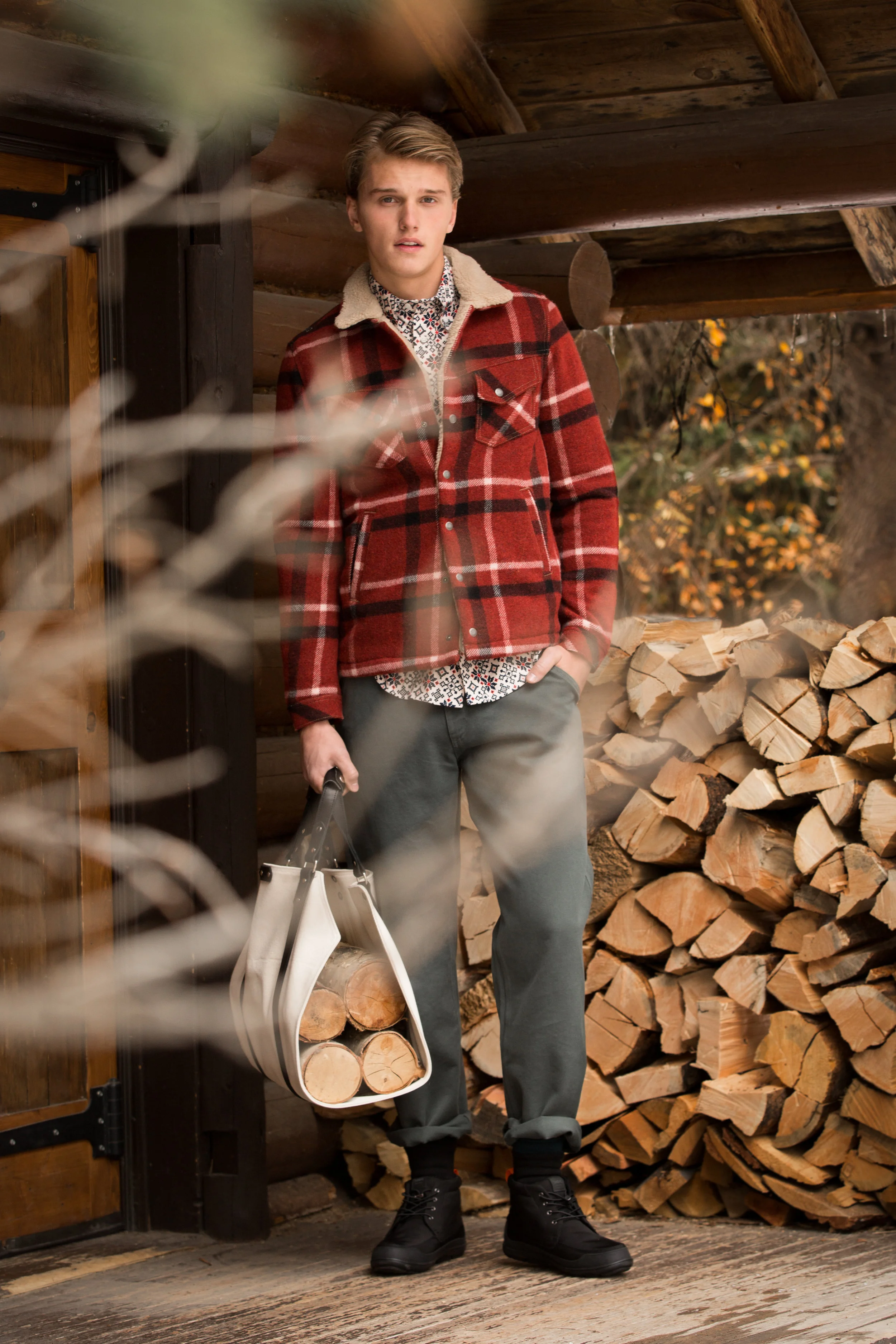 One of my favourite outfits Carl put together. He had the wood carrier custom made by Horace & Jasper for the shoot.