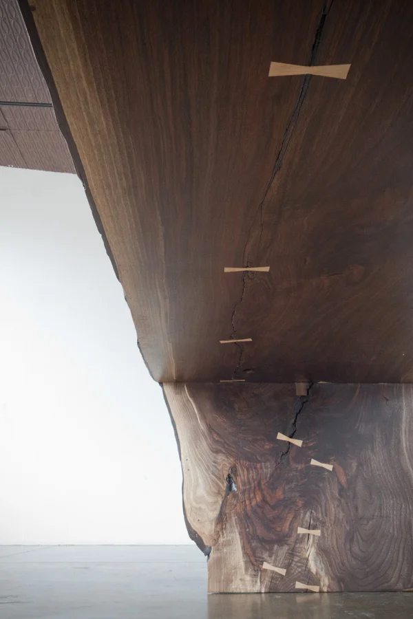 ether_walnut_waterfall_table_bronze07.jpg