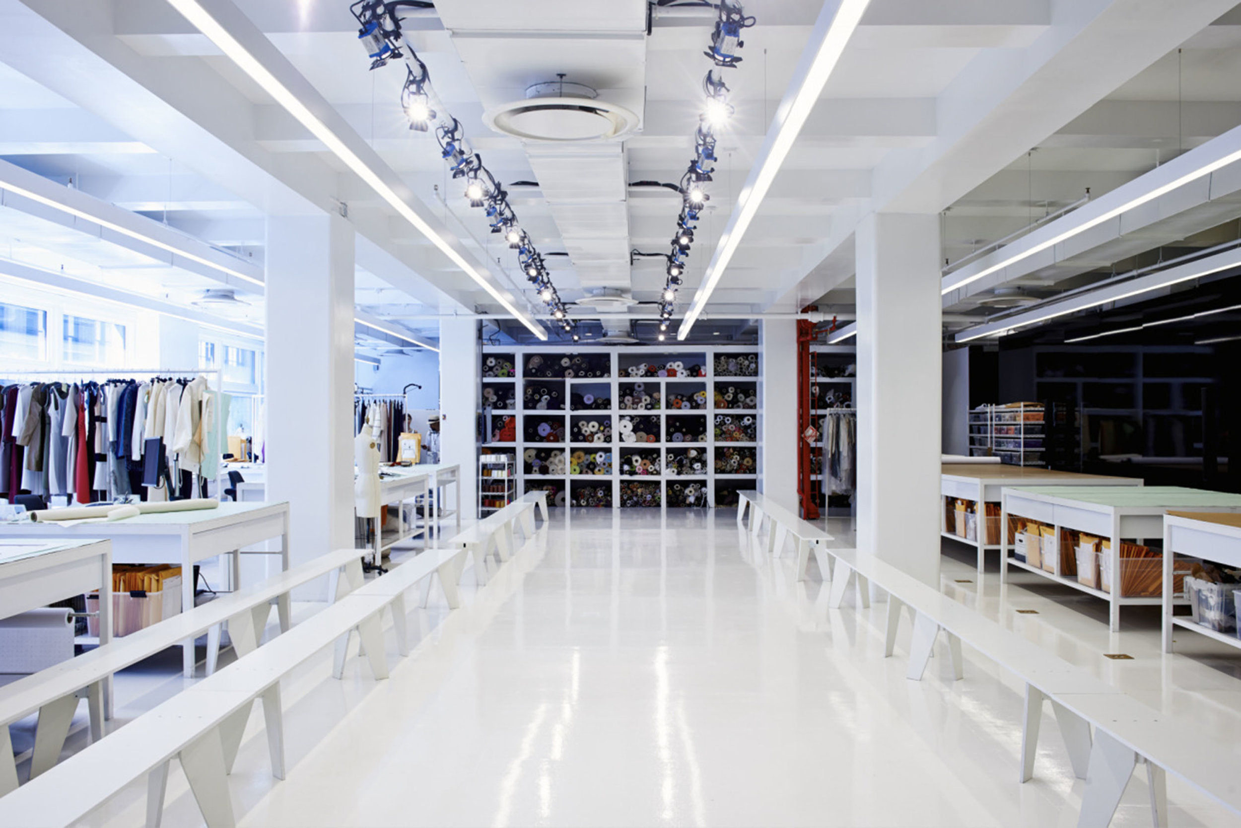 ralph_rucci_showroom_ether_atelier_bonetti_kozerski_architecture57.jpg