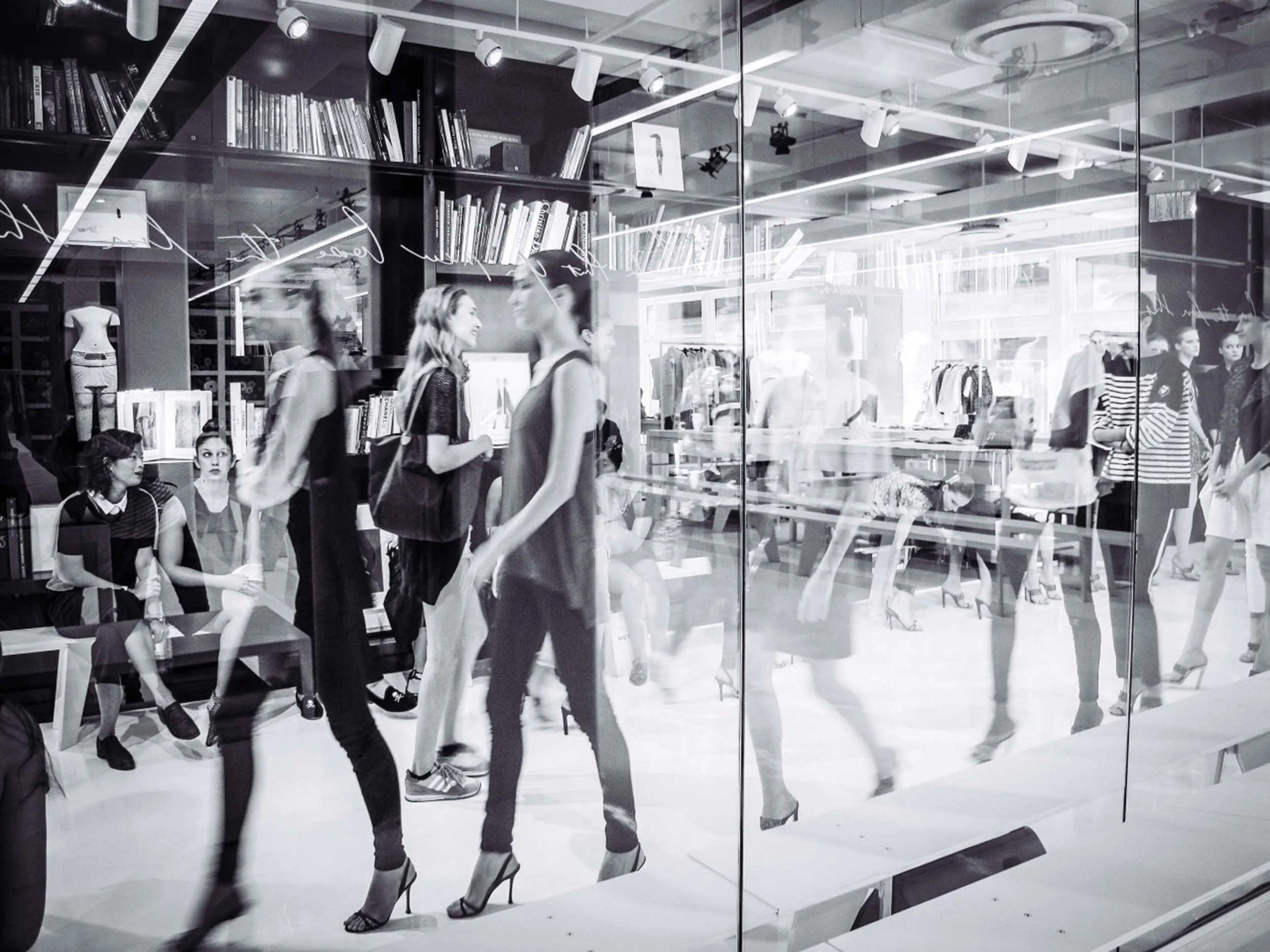 ralph_rucci_showroom_ether_atelier_bonetti_kozerski_architecture61.jpg