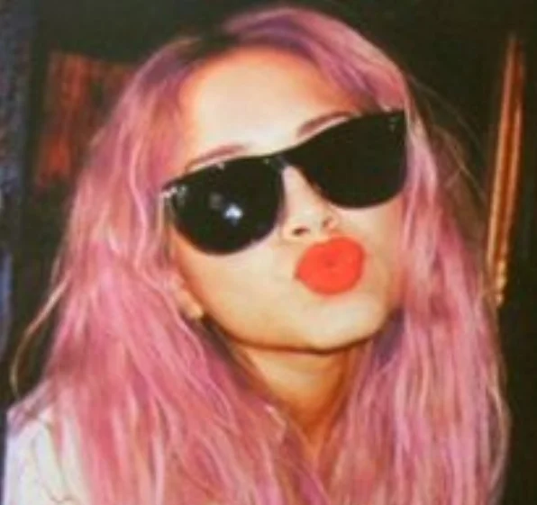 MARY–KATE OLSEN // FASHION DESIGNER