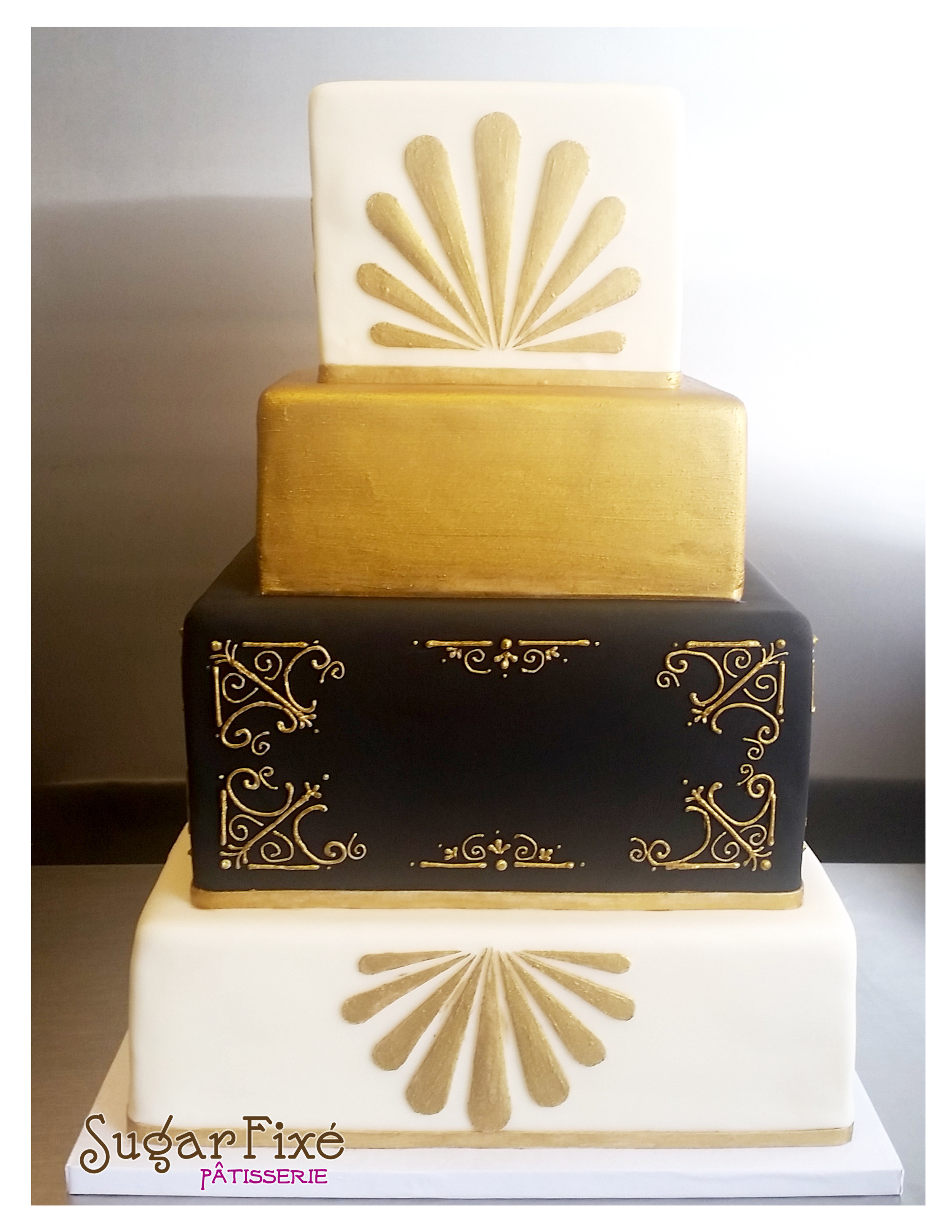 square gold and black art deco cake.jpg