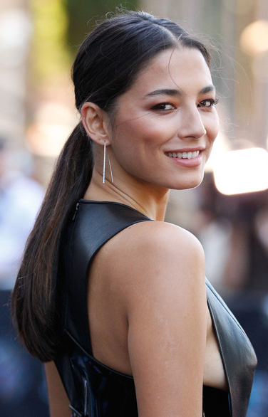Jessica+Gomes+27th+Annual+ARIA+Awards+2013+wEKaRy3grHTl.jpg
